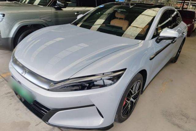 Used BYD Han L 2025 EV Four-Wheel Drive LiDAR Flagship Model