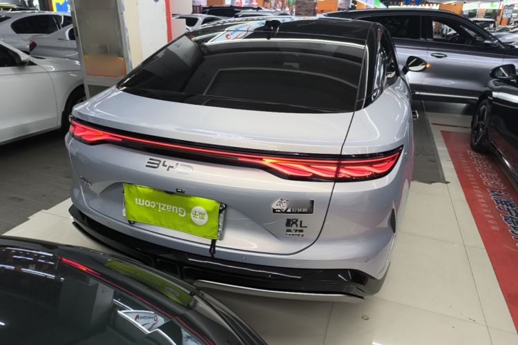 Used BYD Han L 2025 EV Four-Wheel Drive LiDAR Flagship Model Rear