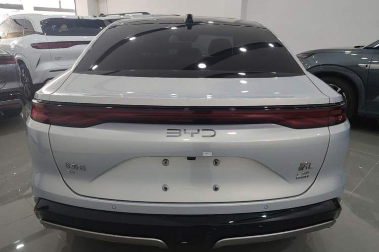 Used BYD Han L 2025 EV Four-Wheel Drive LiDAR Flagship Model Rear