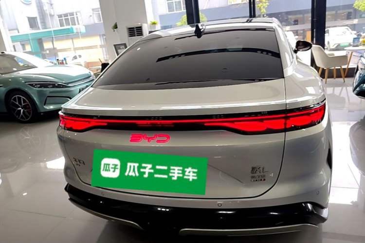Used BYD Han L 2025 EV Four-Wheel Drive LiDAR Flagship Model Rear