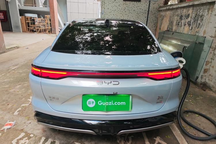 Used BYD Han L 2025 EV Four-Wheel Drive LiDAR Flagship Model Rear