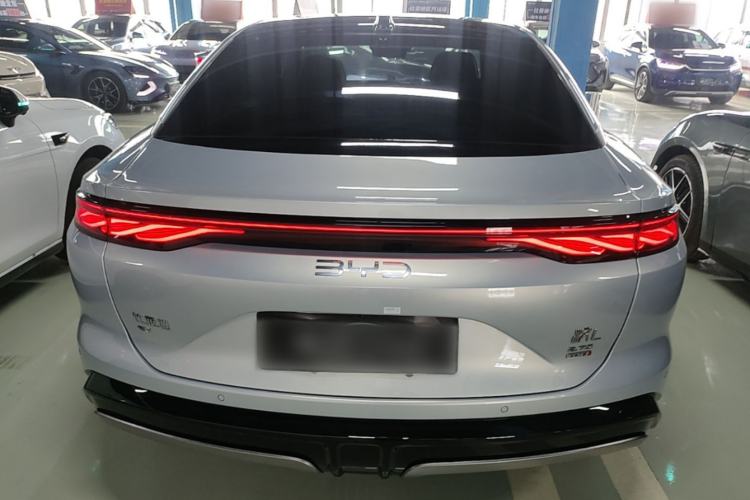 Used BYD Han L 2025 EV Four-Wheel Drive LiDAR Flagship Model Rear