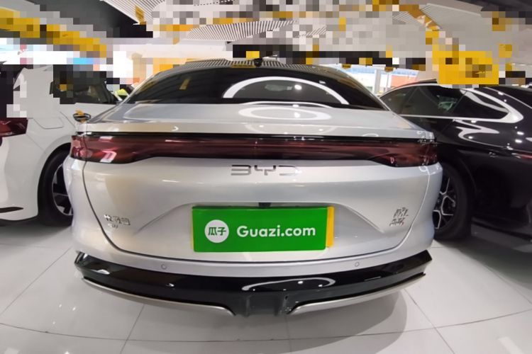 Used BYD Han L 2025 EV Four-Wheel Drive LiDAR Flagship Model Rear