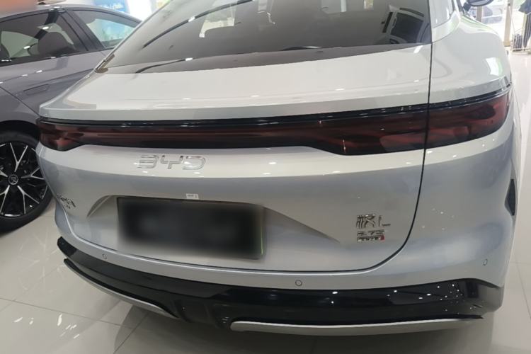 Used BYD Han L 2025 EV Four-Wheel Drive LiDAR Flagship Model Rear