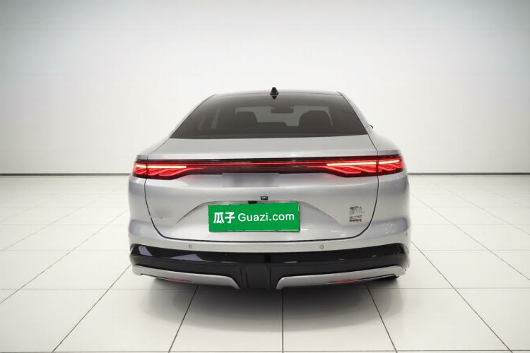 Used BYD Han L 2025 EV Four-Wheel Drive LiDAR Flagship Model Rear