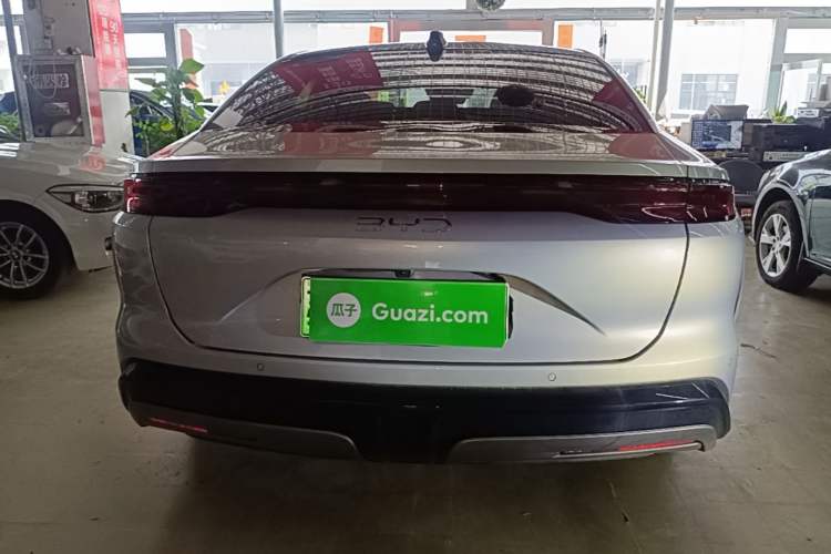 Used BYD Han L 2025 EV Four-Wheel Drive LiDAR Flagship Model Rear