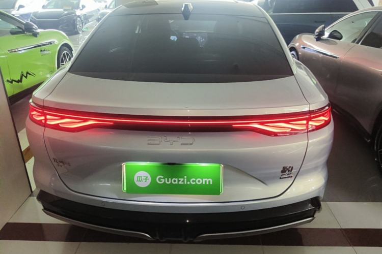 Used BYD Han L 2025 EV Four-Wheel Drive LiDAR Flagship Model Rear