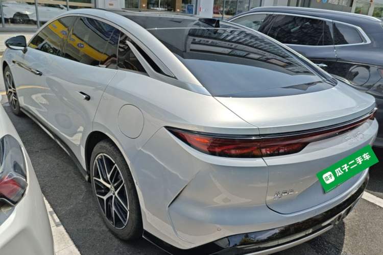 Used BYD Han L 2025 EV Four-Wheel Drive LiDAR Flagship Model Rear Left 45 Deg