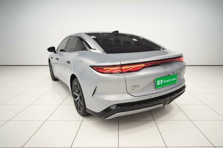 Used BYD Han L 2025 EV Four-Wheel Drive LiDAR Flagship Model Rear Left 45 Deg