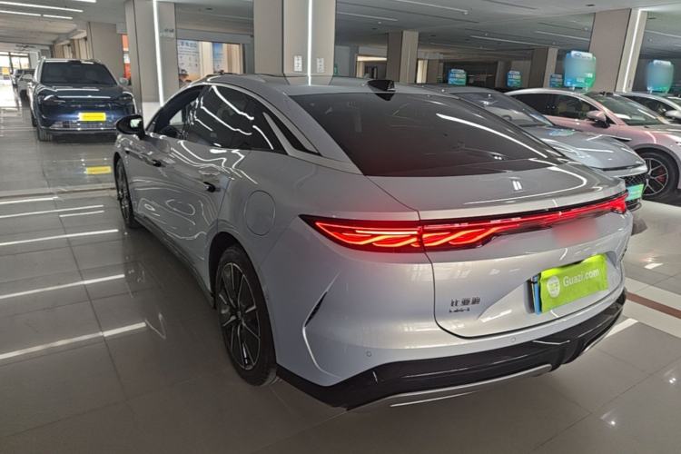 Used BYD Han L 2025 DM-i 200km LiDAR Flagship Model Rear Left 45 Deg