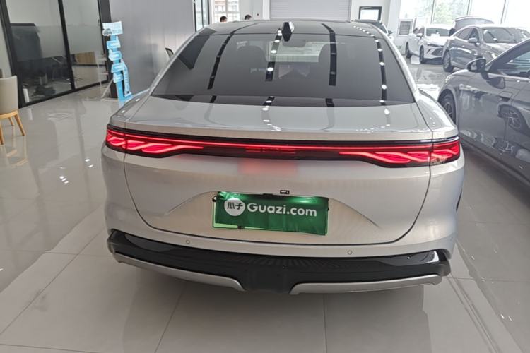 Used BYD Han L 2025 EV Four-Wheel Drive LiDAR Flagship Model Rear