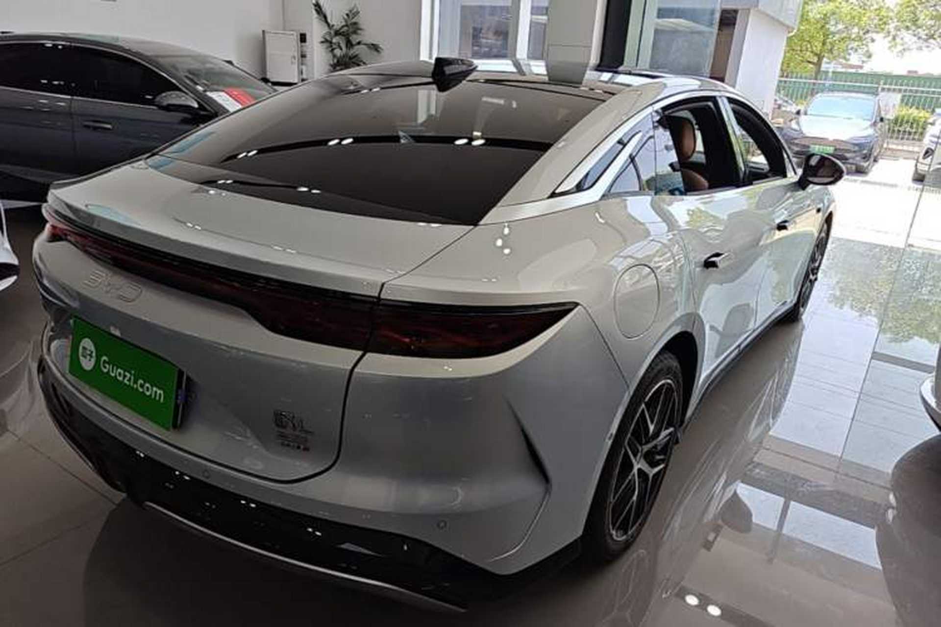 Used BYD Han L 2025 EV Four-Wheel Drive LiDAR Flagship Model Rear Right 45 Deg