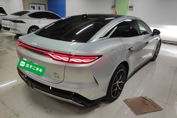 Used BYD Han L 2025 EV Four-Wheel Drive LiDAR Flagship Model Rear Right 45 Deg