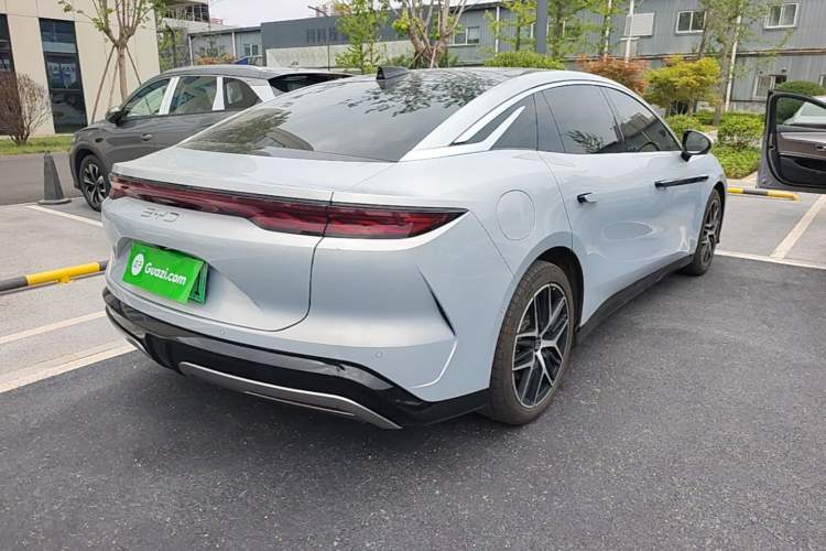 Used BYD Han L 2025 EV Four-Wheel Drive LiDAR Flagship Model Rear Right 45 Deg