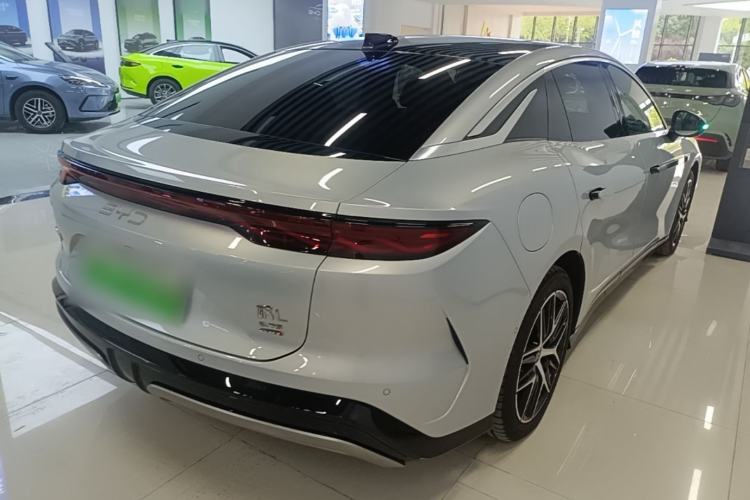 Used BYD Han L 2025 EV Four-Wheel Drive LiDAR Flagship Model Rear Right 45 Deg