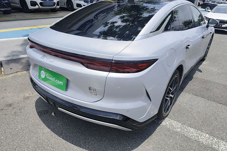 Used BYD Han L 2025 EV Four-Wheel Drive LiDAR Flagship Model Rear Right 45 Deg