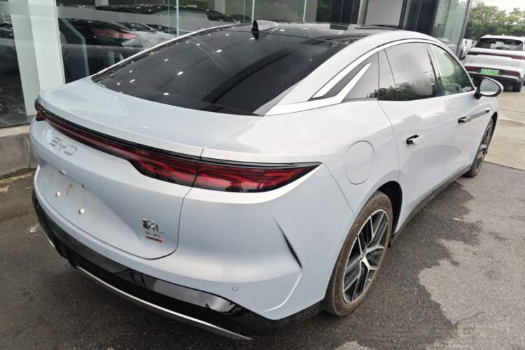 Used BYD Han L 2025 EV Four-Wheel Drive LiDAR Flagship Model Rear Right 45 Deg