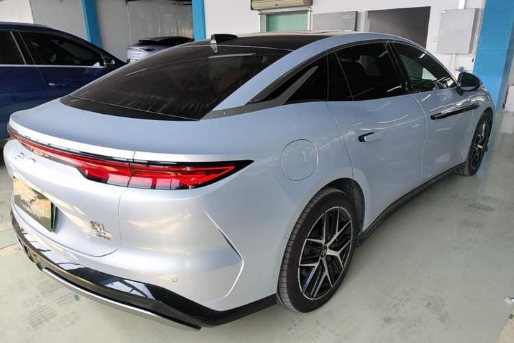 Used BYD Han L 2025 EV Four-Wheel Drive LiDAR Flagship Model Rear Right 45 Deg