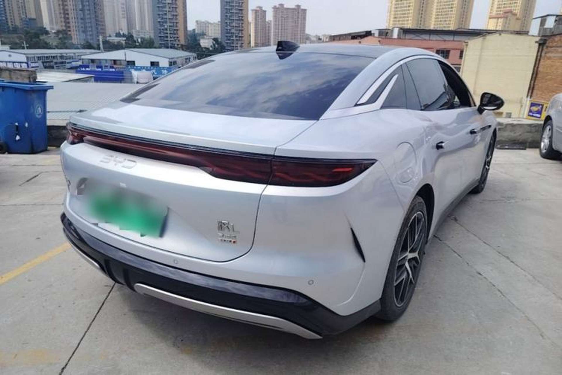 Used BYD Han L 2025 EV Four-Wheel Drive LiDAR Flagship Model Rear Right 45 Deg