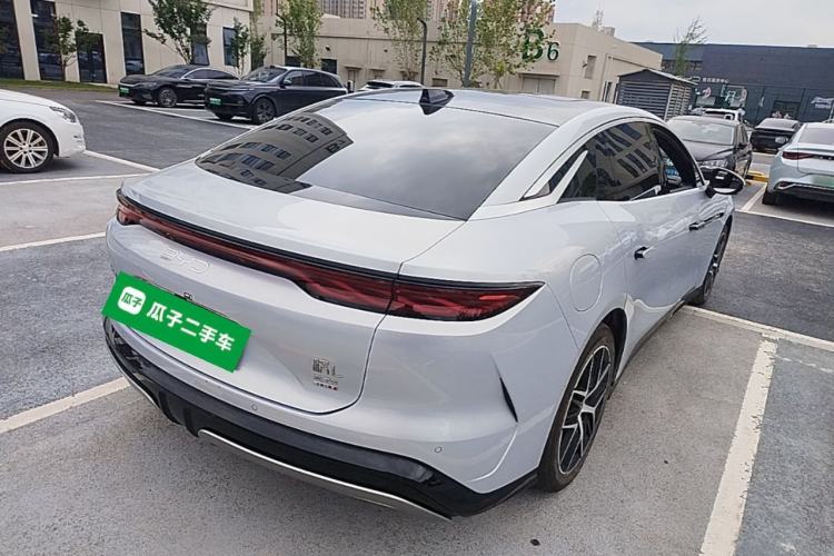 Used BYD Han L 2025 EV Four-Wheel Drive LiDAR Flagship Model Rear Right 45 Deg