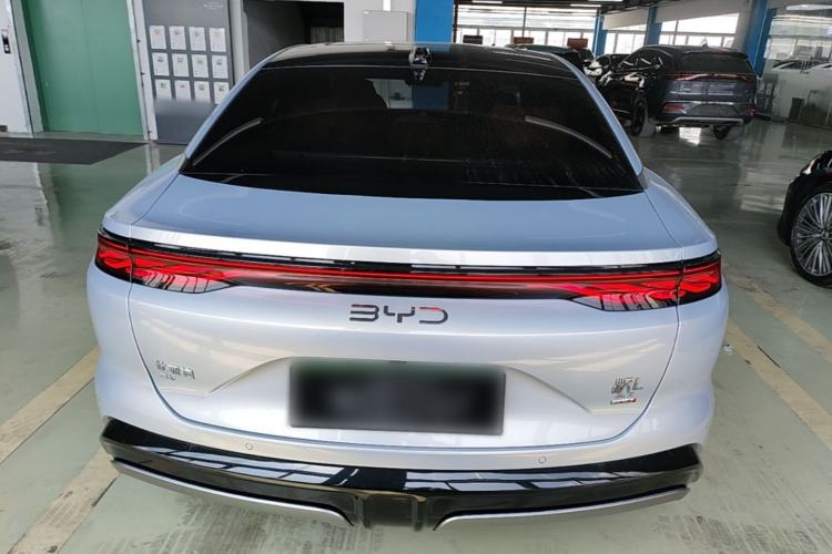 Used BYD Han L 2025 EV Four-Wheel Drive LiDAR Flagship Model Rear