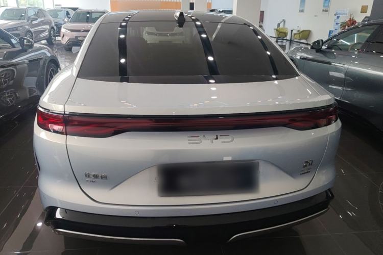 Used BYD Han L 2025 EV Four-Wheel Drive LiDAR Flagship Model Rear