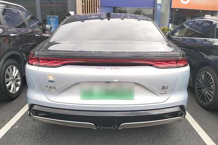 Used BYD Han L 2025 EV Four-Wheel Drive LiDAR Flagship Model Rear