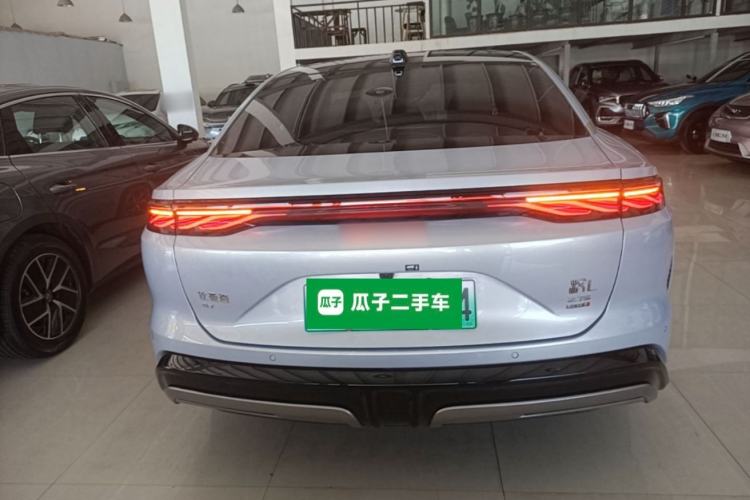 Used BYD Han L 2025 EV Four-Wheel Drive LiDAR Flagship Model Rear
