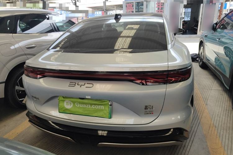 Used BYD Han L 2025 EV Four-Wheel Drive LiDAR Flagship Model Rear
