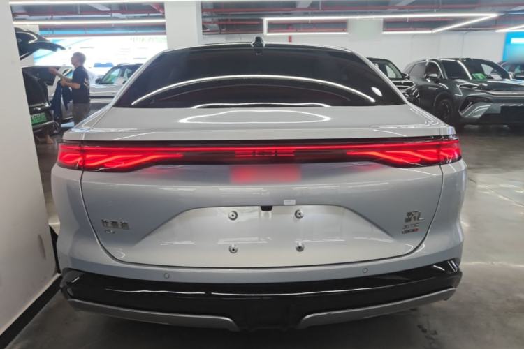 Used BYD Han L 2025 EV Four-Wheel Drive LiDAR Flagship Model Rear
