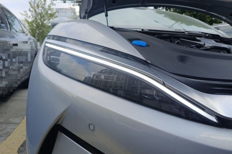 Used BYD Han L 2025 DM-p Four-Wheel-Drive LiDAR Flagship Model Right Front Headlight