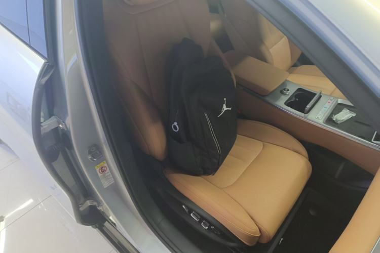 Used BYD Han L 2025 EV Four-Wheel Drive LiDAR Flagship Model Right Front Seat