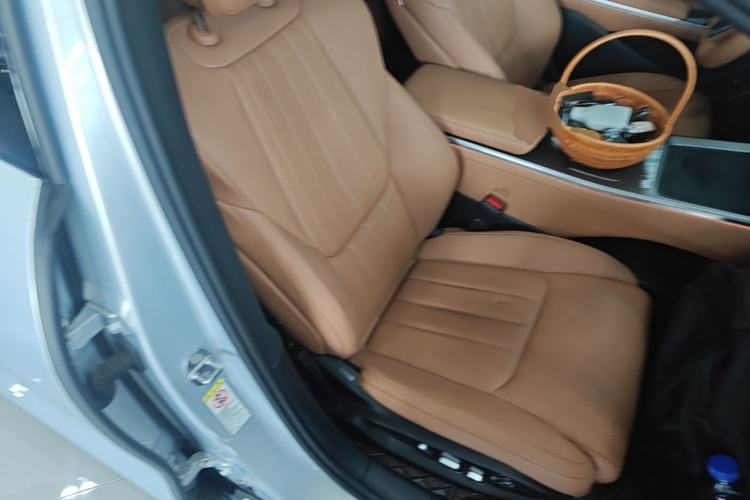 Used BYD Han L 2025 EV Four-Wheel Drive LiDAR Flagship Model Right Front Seat