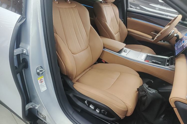 Used BYD Han L 2025 EV Four-Wheel Drive LiDAR Flagship Model Right Front Seat