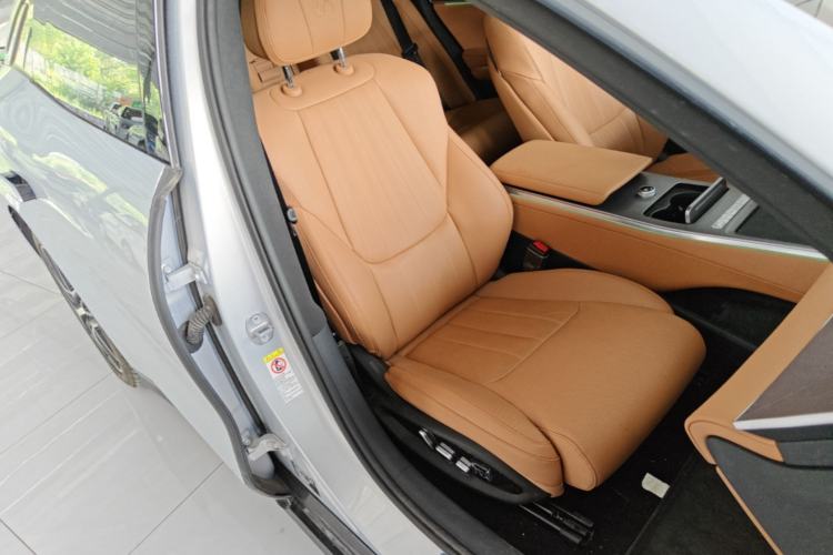 Used BYD Han L 2025 EV Four-Wheel Drive LiDAR Flagship Model Right Front Seat