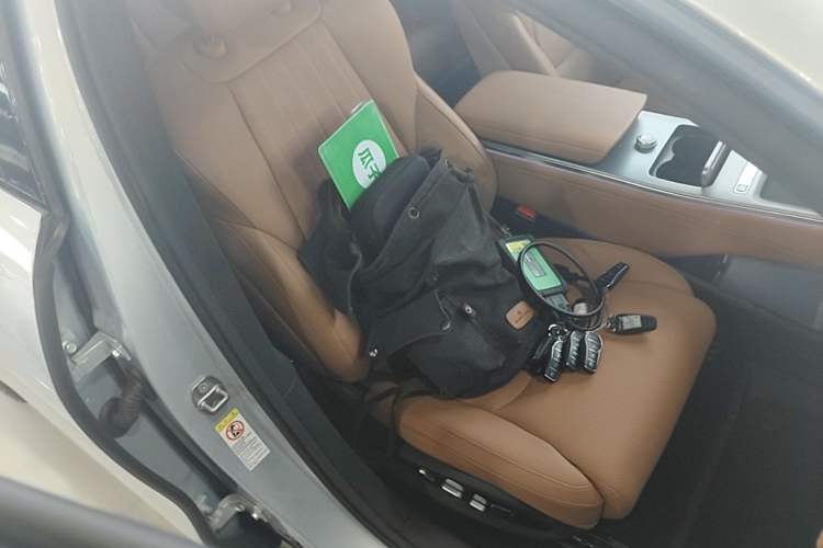 Used BYD Han L 2025 EV Four-Wheel Drive LiDAR Flagship Model Right Front Seat