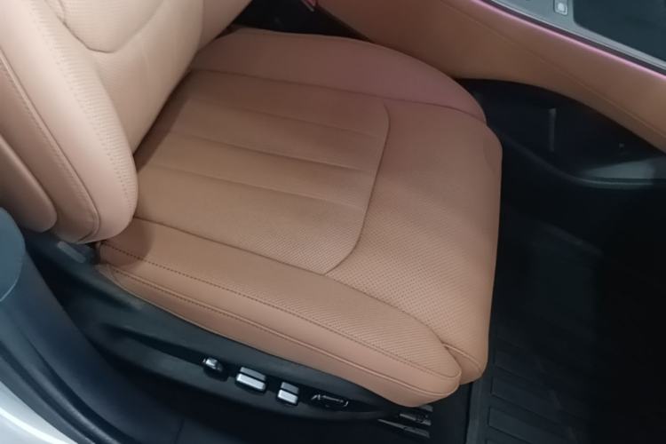 Used BYD Han L 2025 EV Four-Wheel Drive LiDAR Flagship Model Right Front Seat