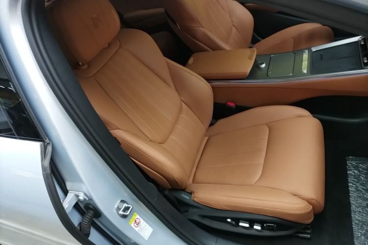 Used BYD Han L 2025 EV Four-Wheel Drive LiDAR Flagship Model Right Front Seat