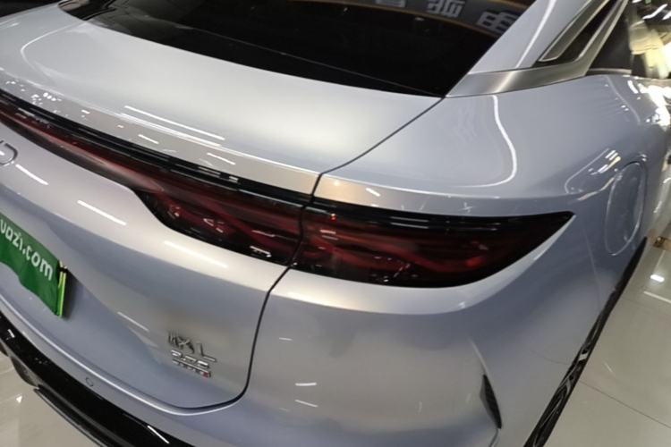 Used BYD Han L 2025 EV Four-Wheel Drive LiDAR Flagship Model Right Rear Taillight