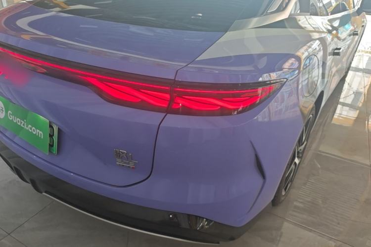Used BYD Han L 2025 EV 701 km LiDAR Flagship Edition Right Rear Taillight