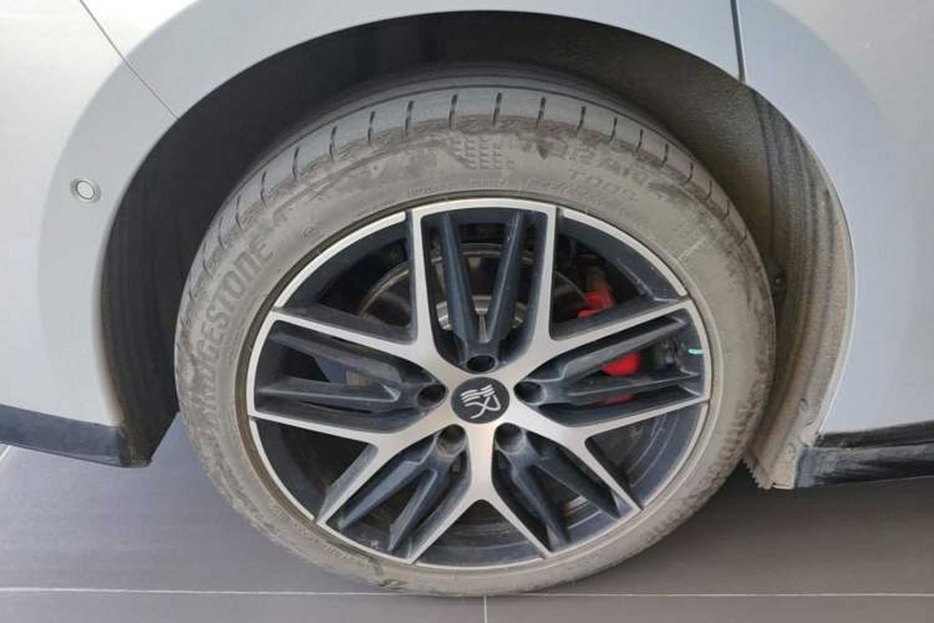 Used BYD Han L 2025 EV Four-Wheel Drive LiDAR Flagship Model Right Rear Wheel Hub