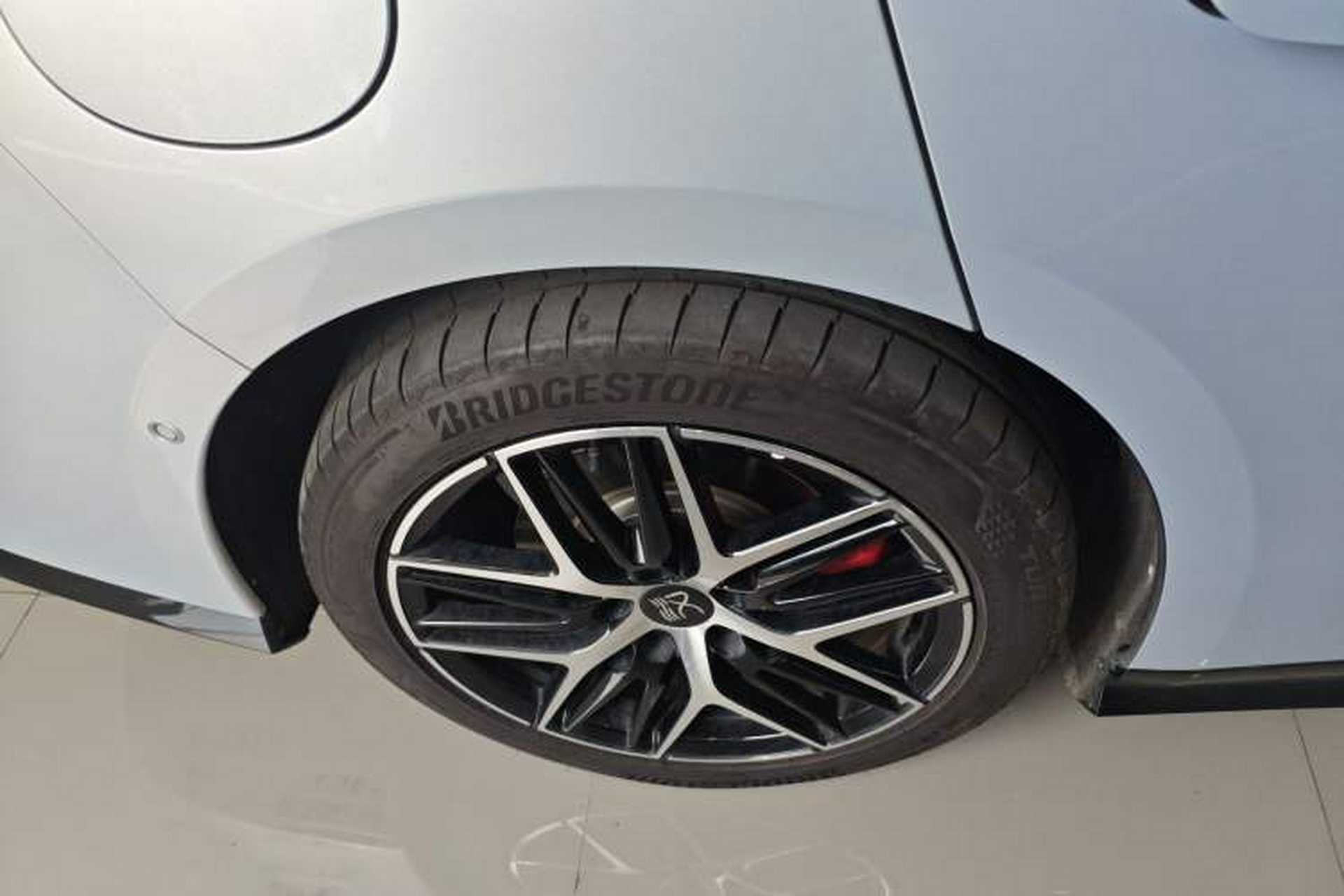 Used BYD Han L 2025 EV Four-Wheel Drive LiDAR Flagship Model Right Rear Wheel Hub