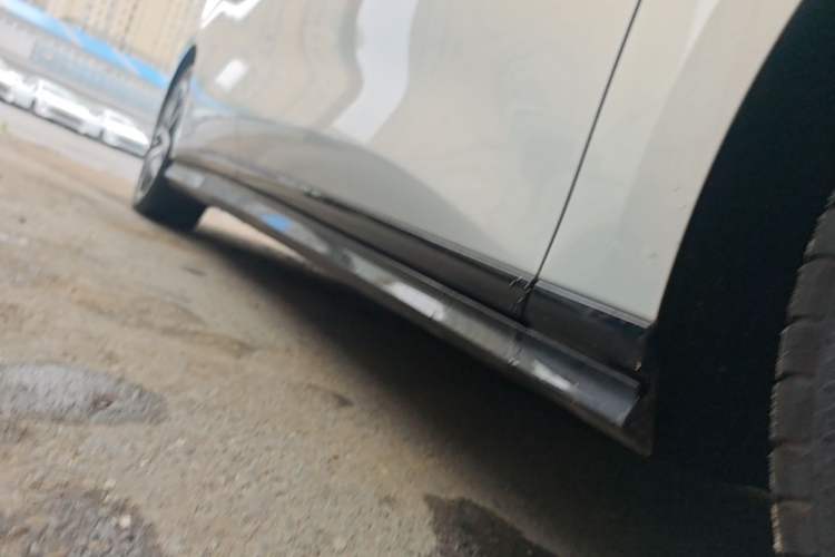 Used BYD Han L 2025 EV Four-Wheel Drive LiDAR Flagship Model Right Side Sill