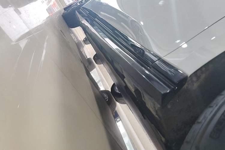 Used BYD Han L 2025 EV Four-Wheel Drive LiDAR Flagship Model Right Side Sill