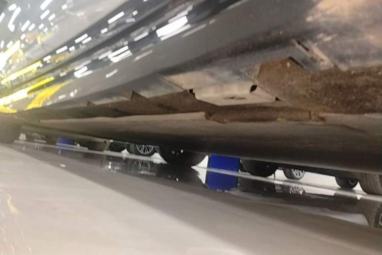 Used BYD Han L 2025 EV Four-Wheel Drive LiDAR Flagship Model Right Side Sill