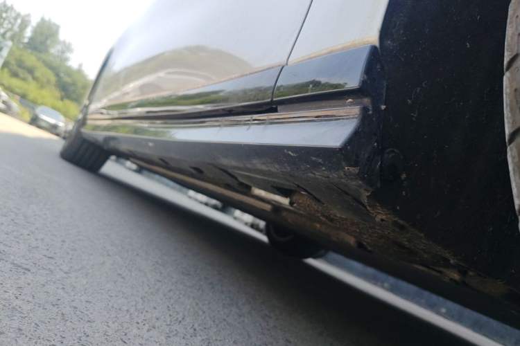 Used BYD Han L 2025 EV Four-Wheel Drive LiDAR Flagship Model Right Side Sill