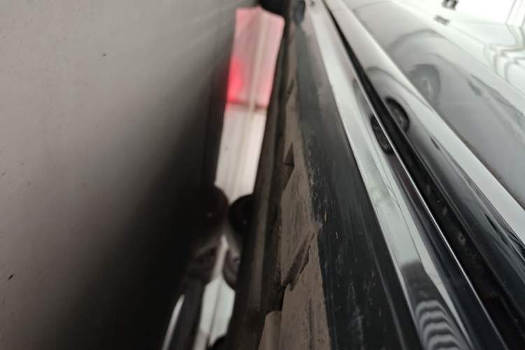 Used BYD Han L 2025 EV Four-Wheel Drive LiDAR Flagship Model Right Side Sill