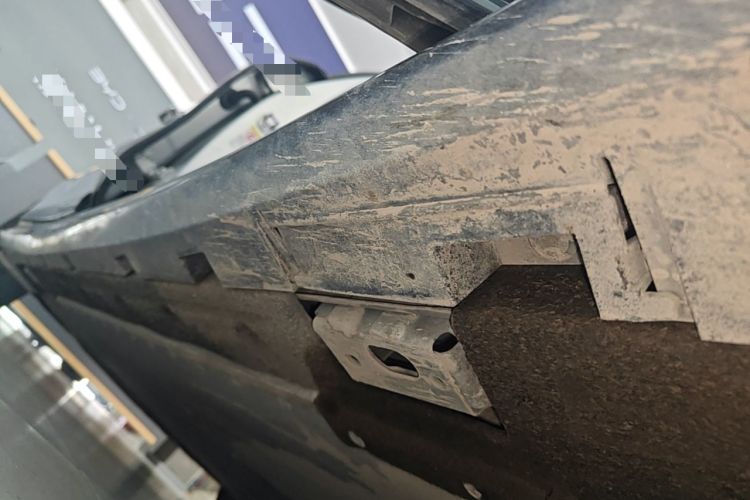 Used BYD Han L 2025 EV Four-Wheel Drive LiDAR Flagship Model Right Side Sill