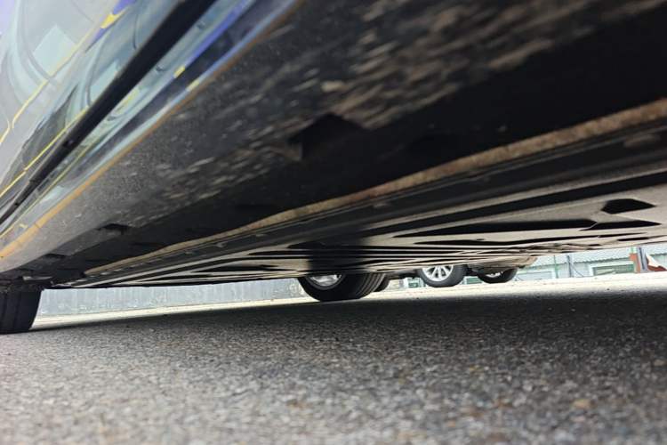 Used BYD Han L 2025 EV Four-Wheel Drive LiDAR Flagship Model Right Side Sill