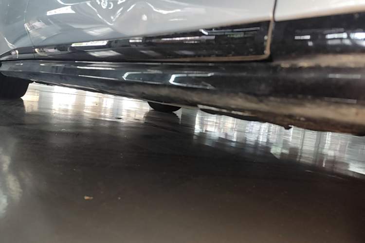 Used BYD Han L 2025 EV Four-Wheel Drive LiDAR Flagship Model Right Side Sill